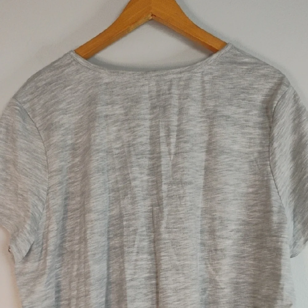 Muk Luks Light Heathered Gray V-Neck Activewear T-Shirt Plus Size P1X Athleisure - Picture 9 of 9